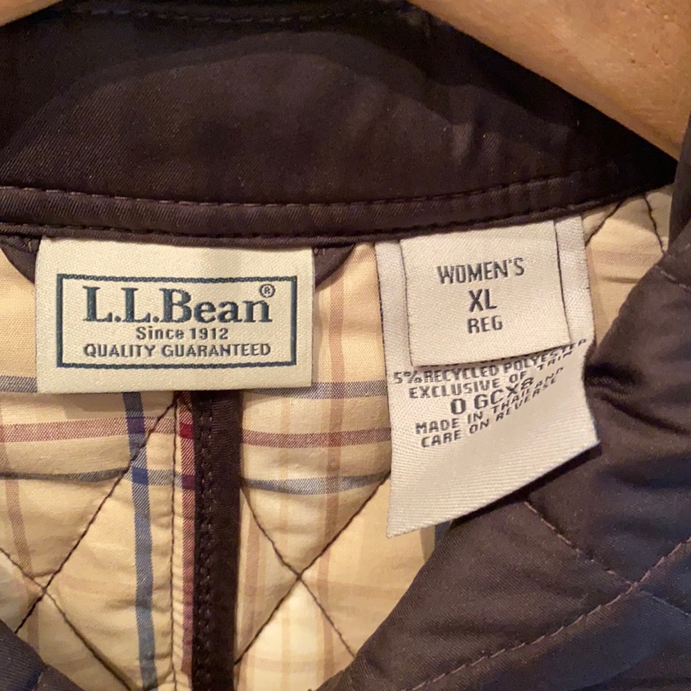 Brown button up quilt jacket